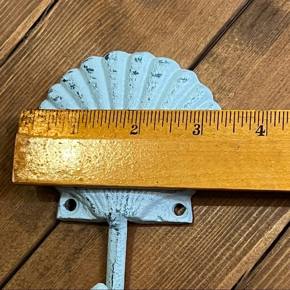 Seashell Cast Iron Hooks - Picture 5 of 6